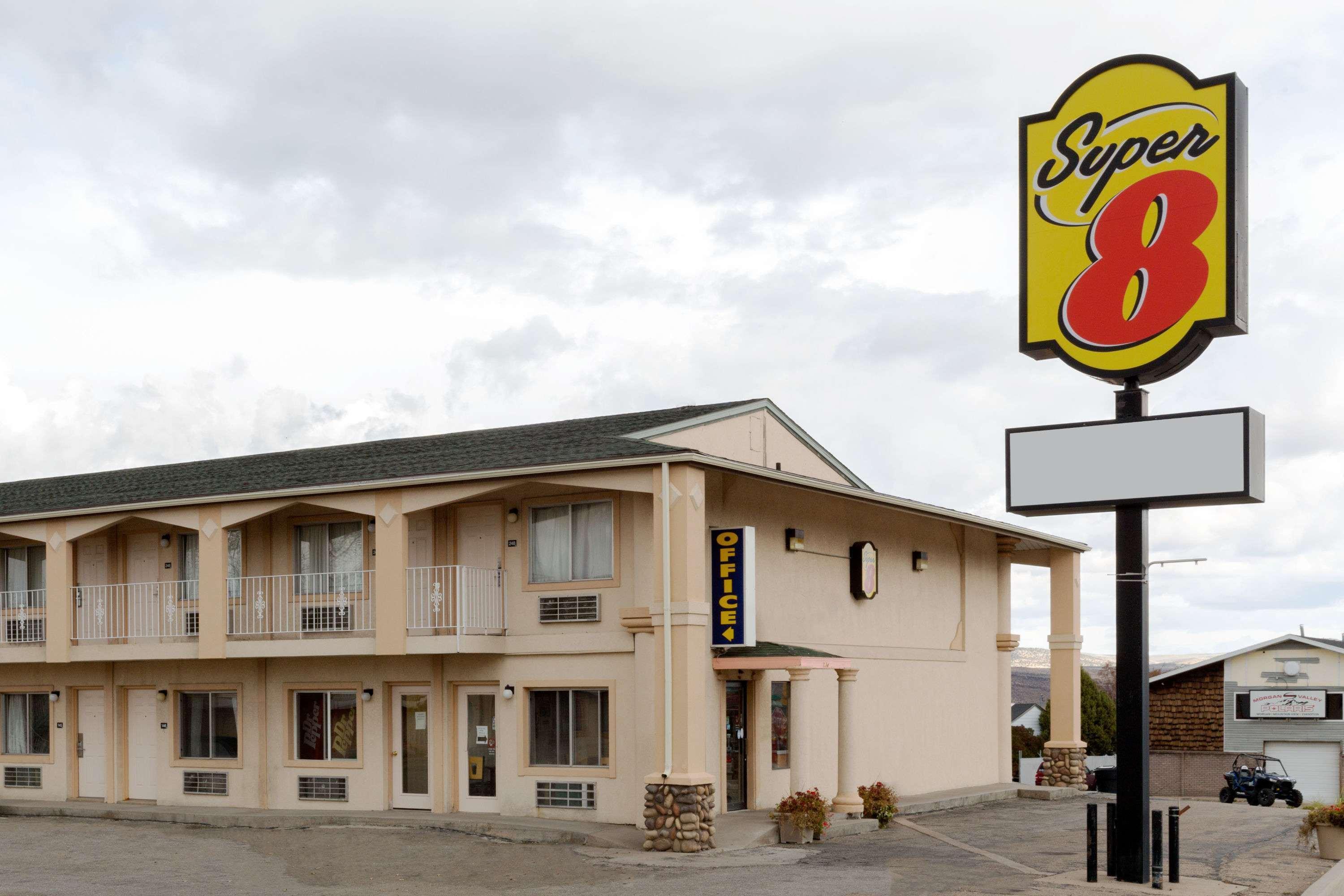Super 8 By Wyndham Evanston Zewnętrze zdjęcie